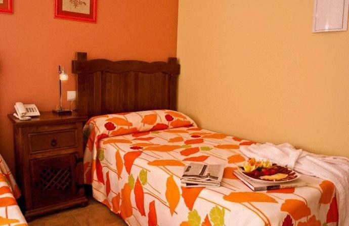 Hotel Rural Miguel Angel Alcaracejos Habitación foto